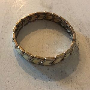 Off White and Gold Stretch Bracelet